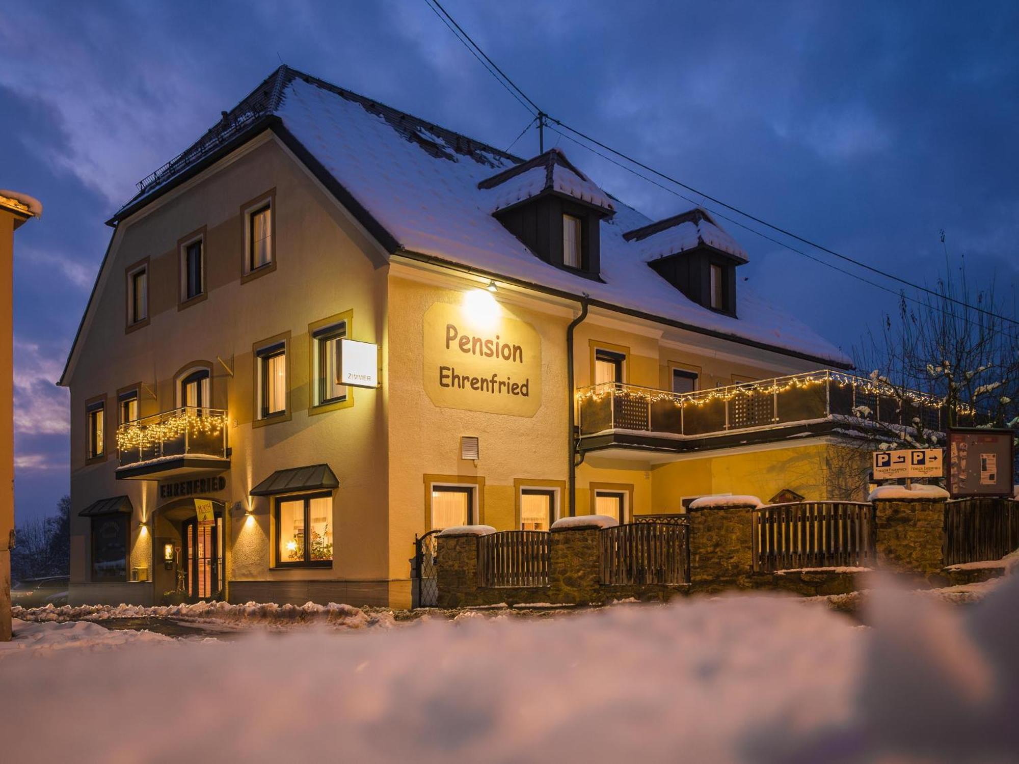 艾仁弗里德膳食公寓酒店 金德贝格 外观 照片